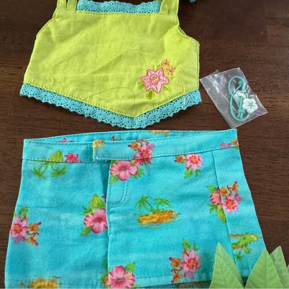 Retired American Girl Tropical Breezes Outfit with Matching Girl Outfit Size 7 - Picture 8 of 13